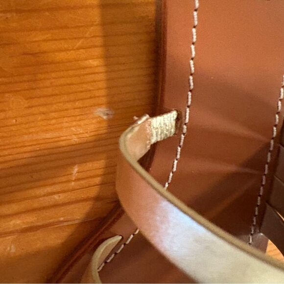 Tory Burch Patos Flat Sandal in Spark Gold. Size 6M. NEW! - Picture 9 of 12